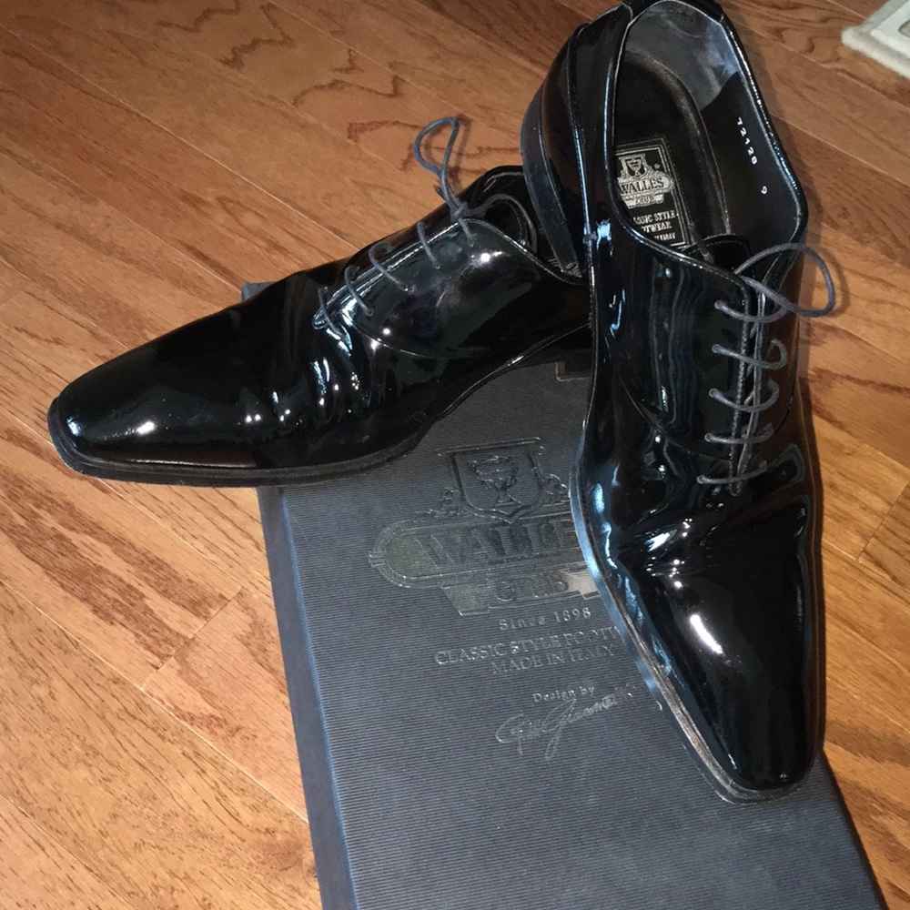 Gorgeous Walles club Italian men’s shoes size9